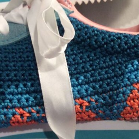 Poppy Woman’s 7 Hand-Crocheted Turquoise & Orange Satin Lace-Up Sneakers Shoes - Picture 8 of 13
